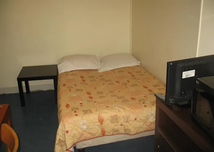 Au Royal Mad Hotel Paryż