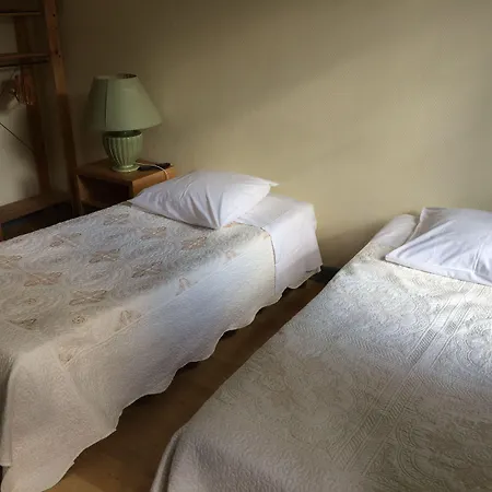 Au Royal Mad 3* Париж