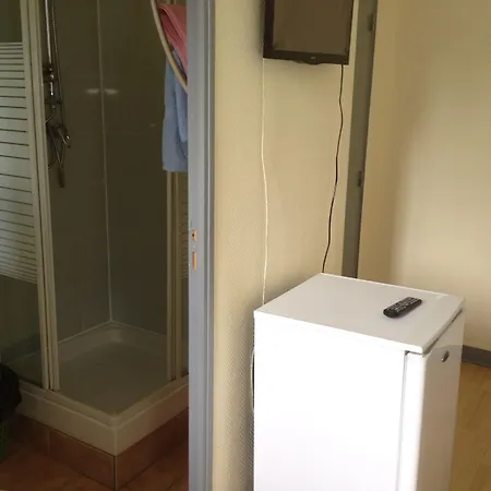 Au Royal Mad Отель 3*