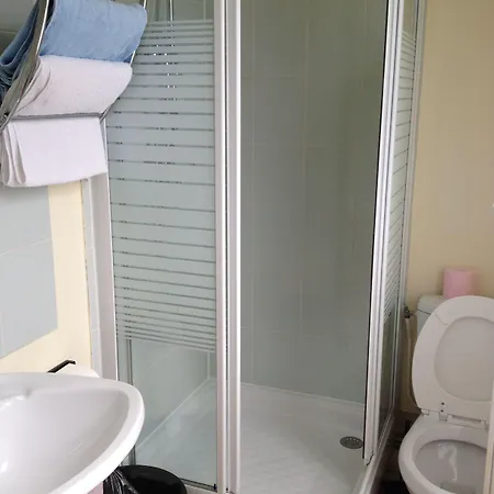 Au Royal Mad Париж