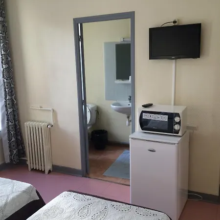 Otel Au Royal Mad 3*