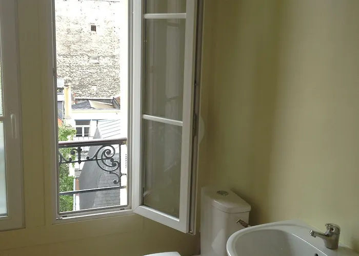 Hotell Au Royal Mad 3*