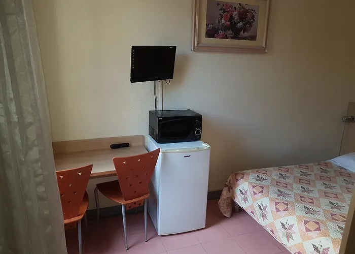 Au Royal Mad Hotell 3*