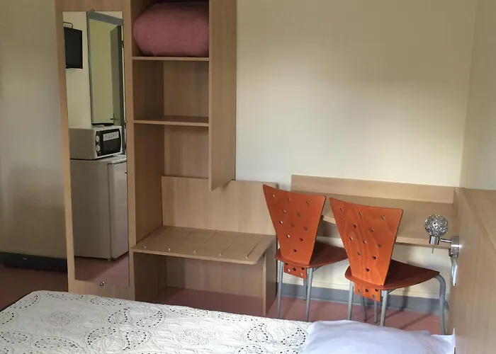 Hotell Au Royal Mad 3*