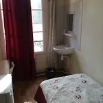 Au Royal Mad Hotel Paříž
