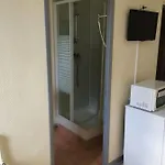 Au Royal Mad Paříž